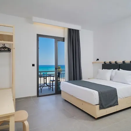 Emerial Deluxe Seaside شقة فندقية 3*
