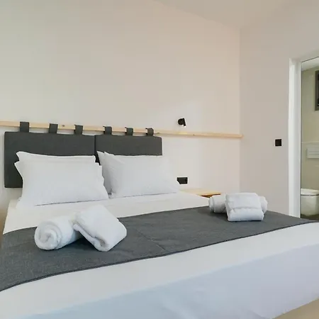 شقة فندقية Emerial Deluxe Seaside 3*