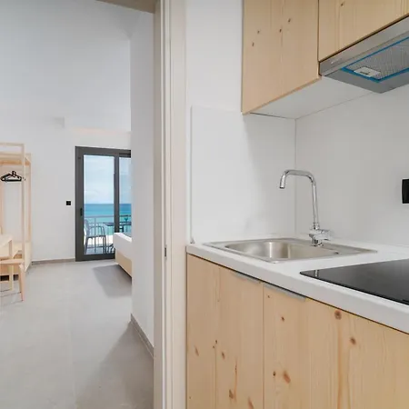 شقة فندقية Emerial Deluxe Seaside سكالا بوتامياس
