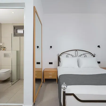 Emerial Deluxe Seaside 3*